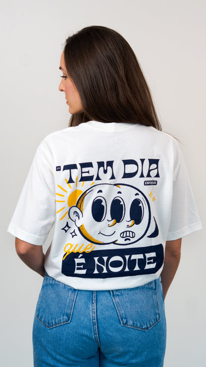 Camiseta Dia Que É Noite